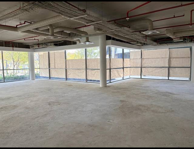 595M² OFFICE TO LET IN WATERFALL